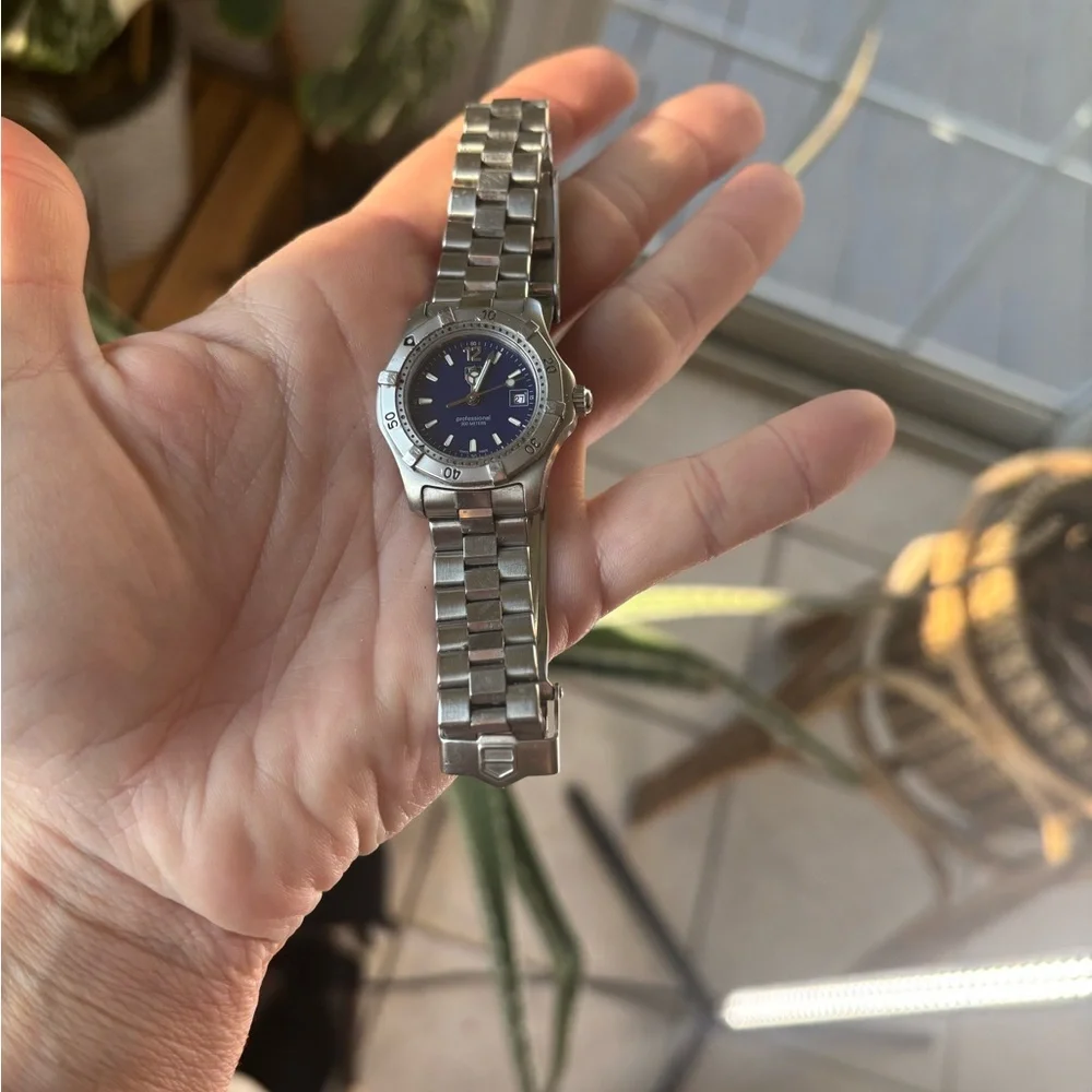 Tag Heuer Silver Watch with Deep Blue Dial sapphire crystal - Picture 6 of 7